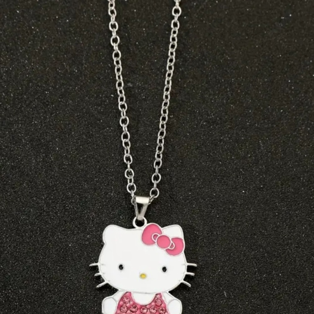 NWOT Hello Kitty Pink and White Pendant Necklace